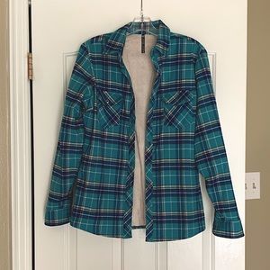 Super cute Kavu plaid shirt jacket. Size small.